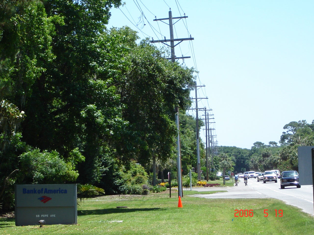 Pope Avenue 2006 overhead lines 